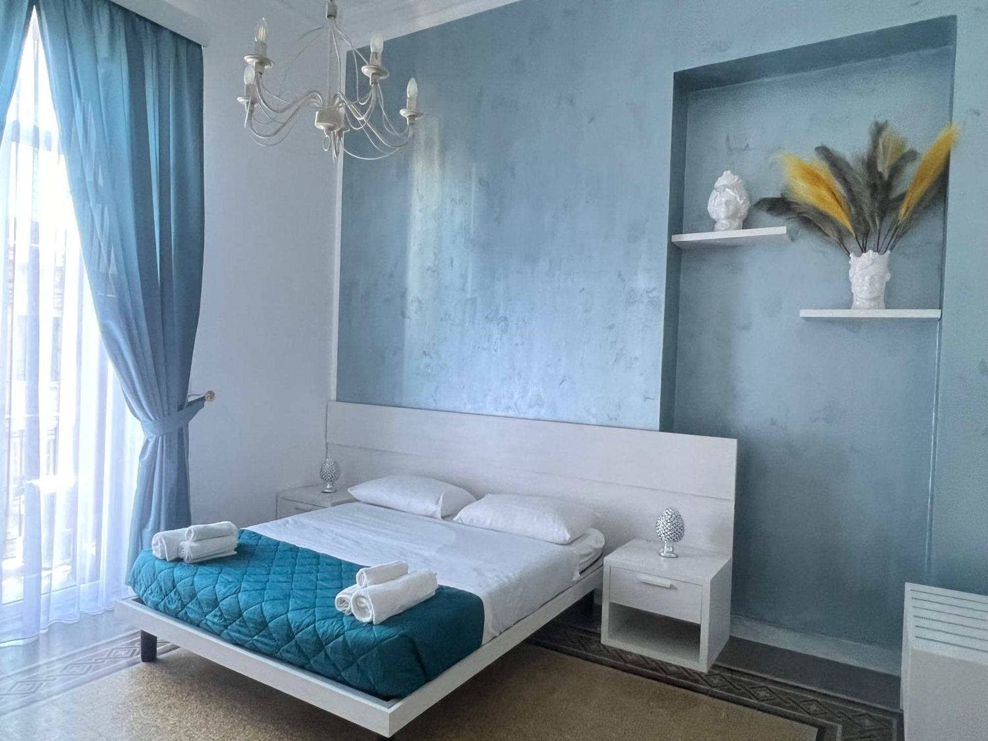Il Siciliano Room'S & Suite Palermo Kültér fotó