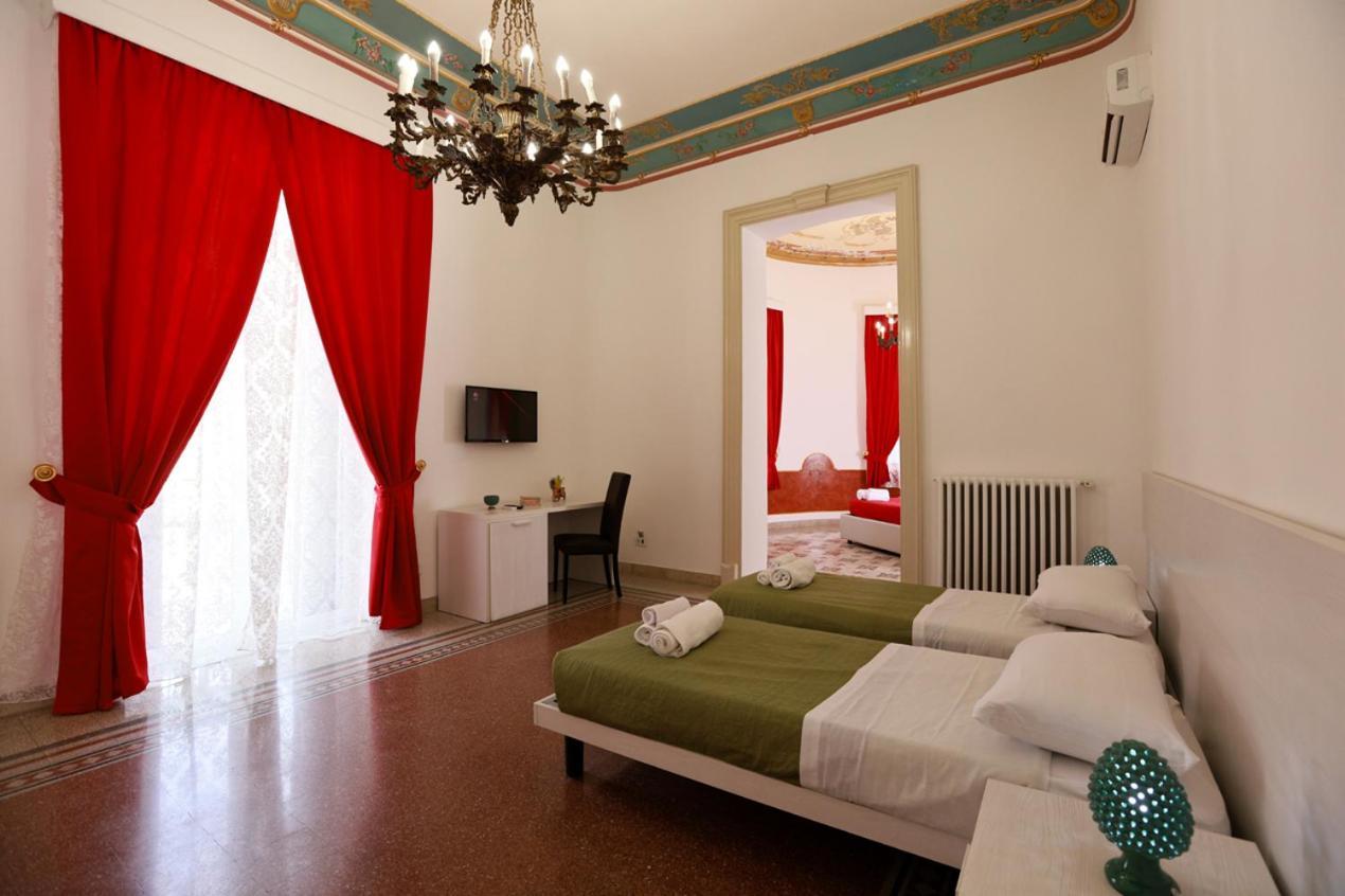 Il Siciliano Room'S & Suite Palermo Kültér fotó
