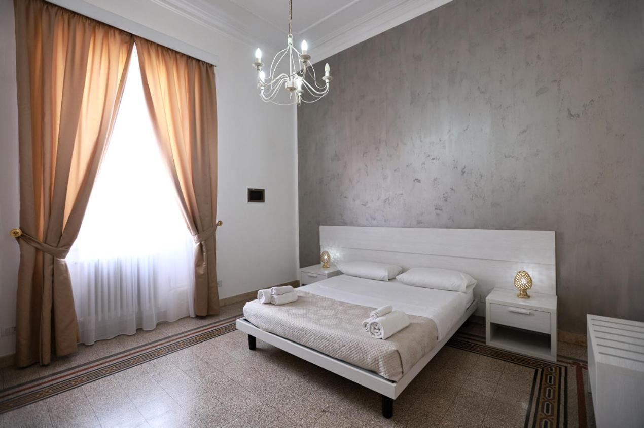 Il Siciliano Room'S & Suite Palermo Kültér fotó