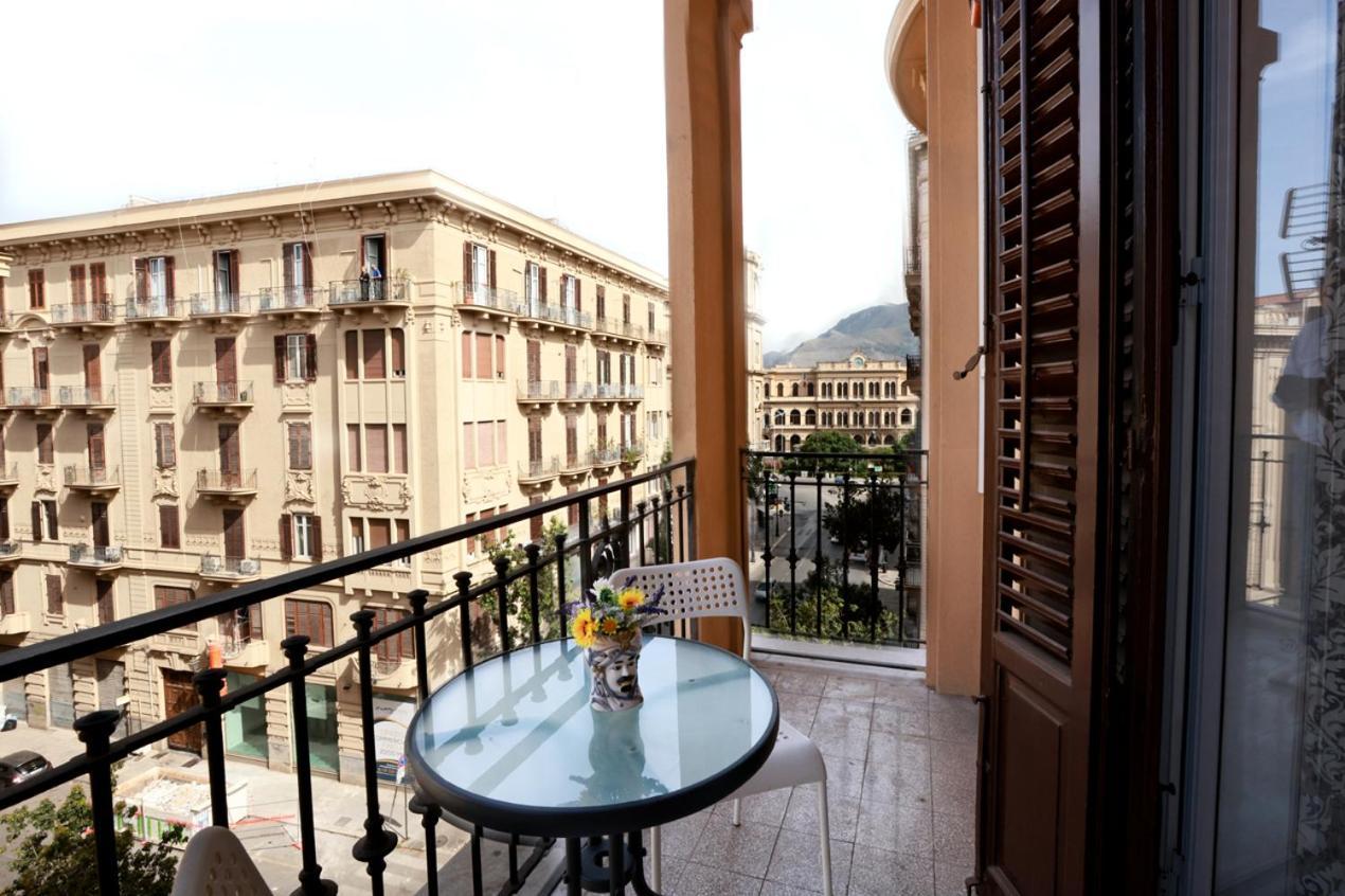 Il Siciliano Room'S & Suite Palermo Kültér fotó